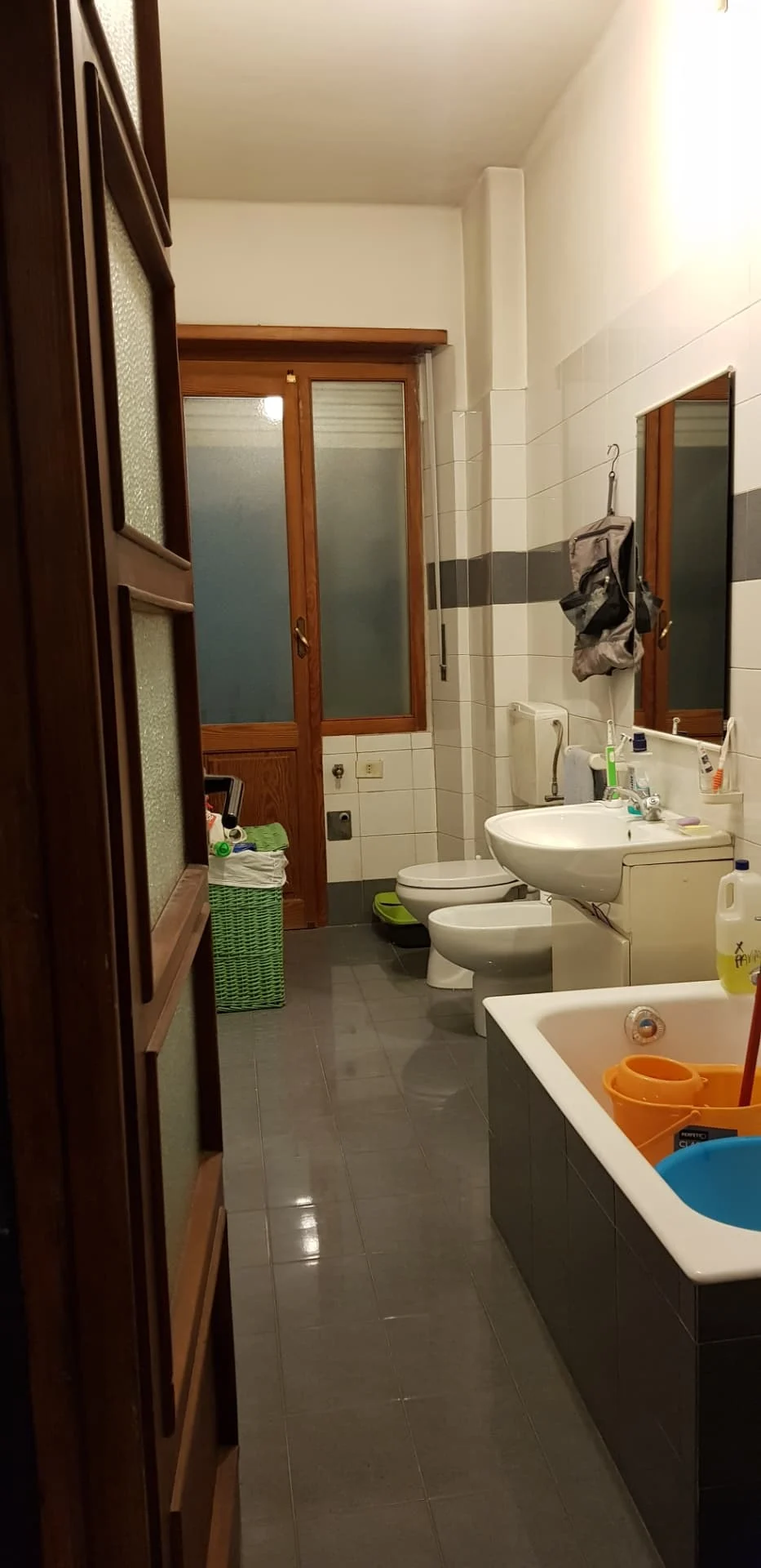 Residenza MF1, bagno prima dell'intervento